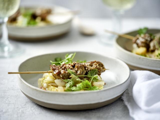 Brochette van rundvlees met witloof en appel Brochette van rundvlees met witloof en appel