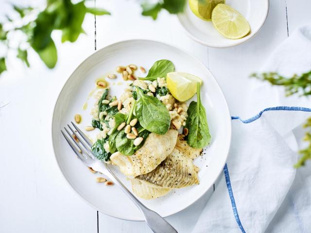 Pladijs met spinazie risotto